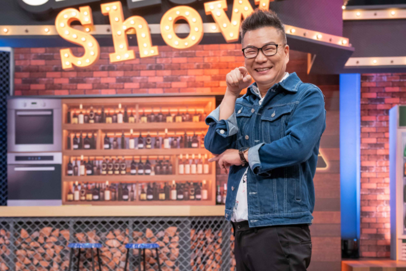 有沈玉琳就笑不停!搭檔Melody主持《11點熱吵店》興奮:我小鹿亂撞了3天