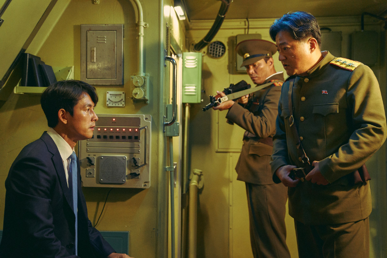 鄭雨盛魅力無敵！《鋼鐵雨》帥到柳演錫狂NG：我突然懂女粉絲「心動」的感覺