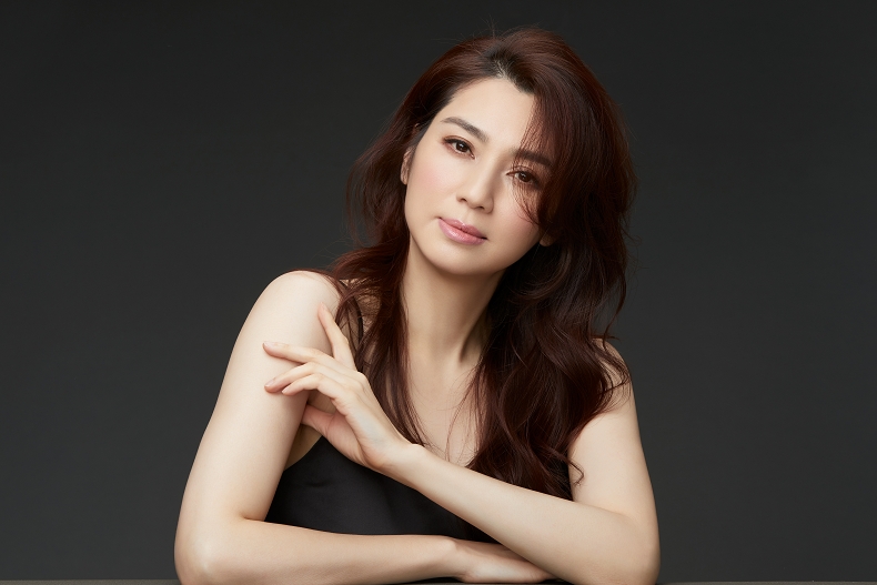 全是凍齡女神！朱茵、蔡少芬組「港普F4」出道，平均49歲高顏值保養秘訣公開