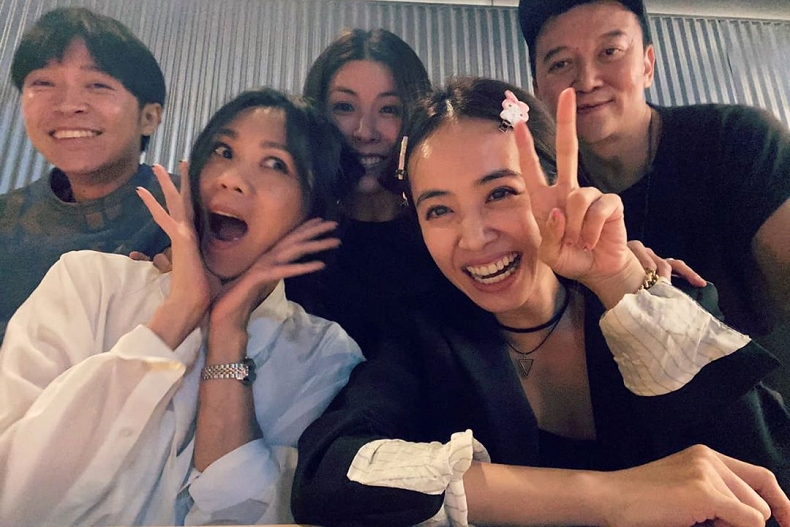 蔡依林「美樂蒂髮夾」太搶鏡，一秒變女大生！粉絲：可愛到想咬下去～