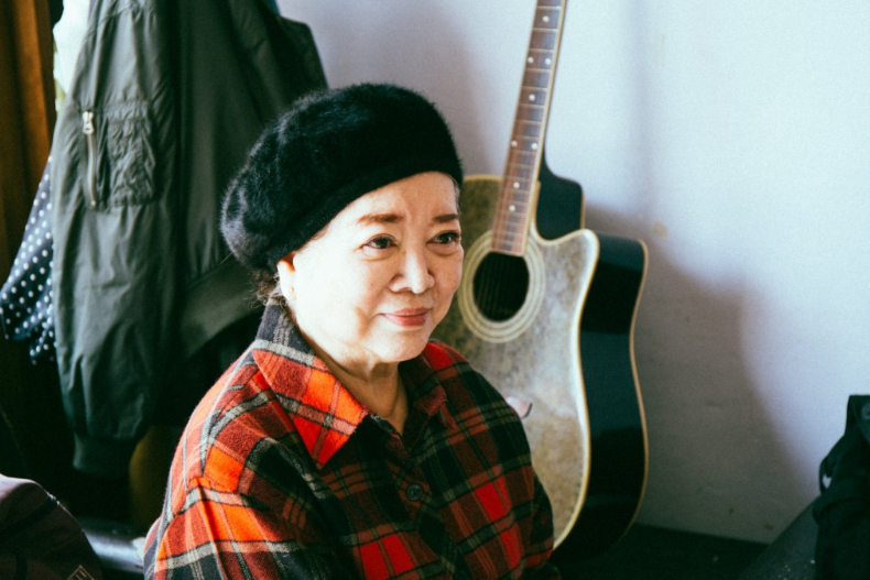 演戲63年首度入圍金馬獎!「國民阿嬤」陳淑芳為愛遠嫁澳洲,卻慘遭軟禁、無法離婚