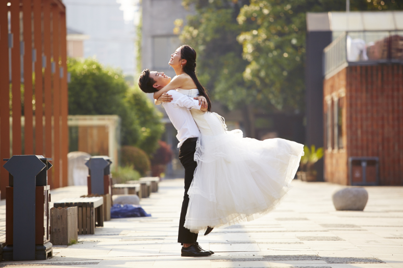 原來結婚並非幸福終點！「相處不累」才是關鍵，結婚證書只是一張「考驗的入場券」