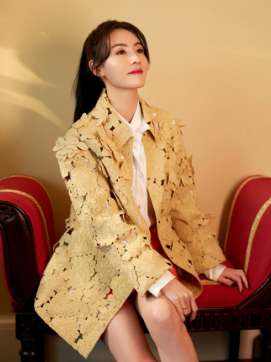 「無名指金戒」透露新戀情！？張柏芝離婚10年理解愛情：對的人，值得等待