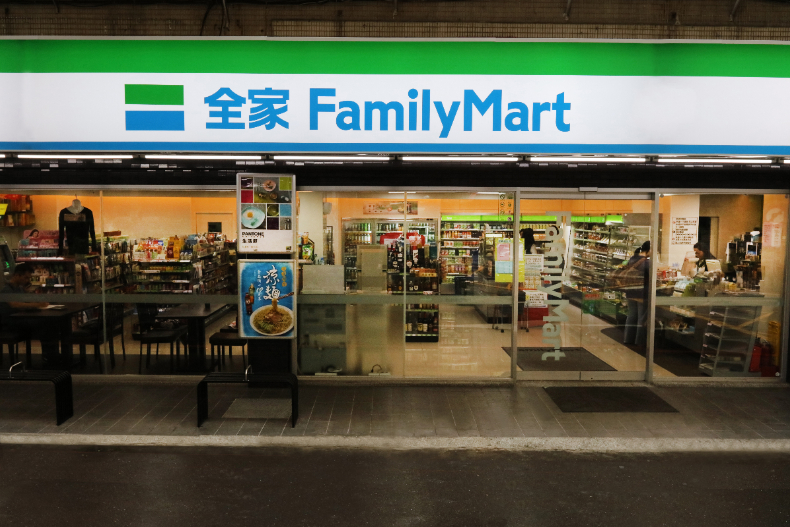 不斷更新／超商、全聯不借廁所！麥當勞、IKEA即日起「實名制」，賣場防疫新規必看