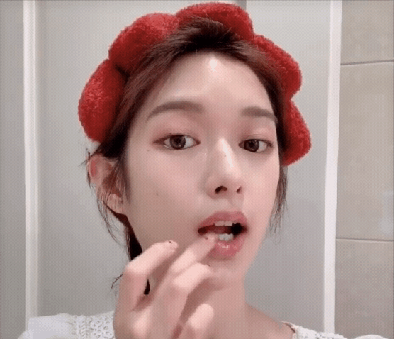 戴口罩讓嘴唇乾裂、過敏!唇部護理3部曲,純天然無刺激,找回棉花糖軟ㄉㄨㄞ唇