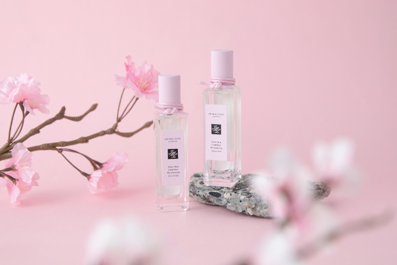 香迷們注意了！ JO MALONE 7月1日限定開賣櫻花香水、首款聯名瓷器燭蓋、小馬擴香罩必收藏