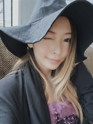 最慘戶頭剩2000元→月入60萬！Makiyo靠３副業成「飾品CEO」：賣東西才是我的本性
