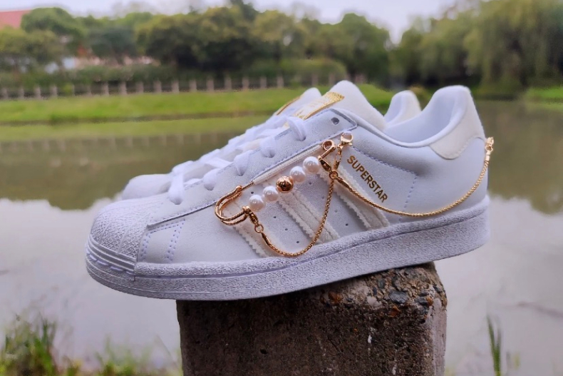 ▲adidas Originals SUPERSTAR，CNY.899，約NT.3,915