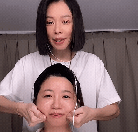 46歲臉沒鬆！徐若瑄親自示範「緊緻除皺」V臉按摩，超詳細6步驟教學公開