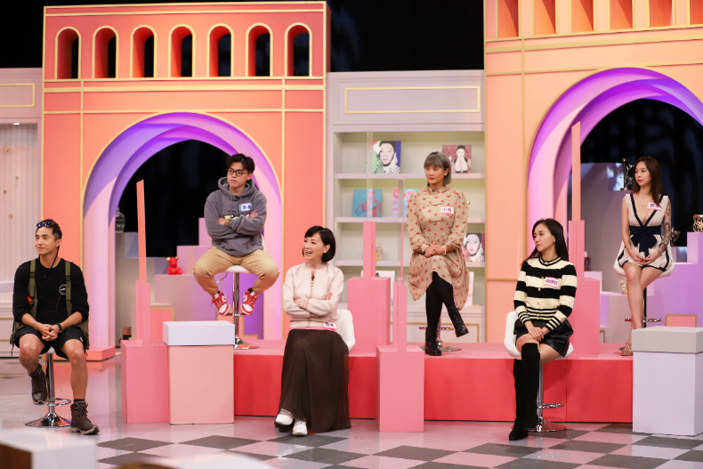 ▲女大來賓(由左至右)：王少偉、海產、寶媽、小筠、何妤玟、密寶