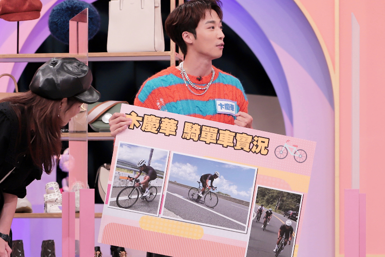 ▲卞慶華介紹單車運動