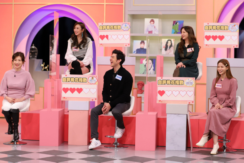 ▲女大來賓(由左至右)：溫翠蘋、蔡允潔、舞陽、玉兔、蘿莉塔