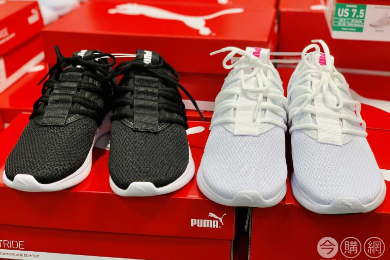 ▲好市多這雙PUMA運動鞋黑、白兩款都很百搭