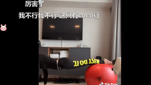 48歲李玟驚爆過世！曾為維持「腰圍29年不變」每天600下卷腹！驚人毅力令人敬佩