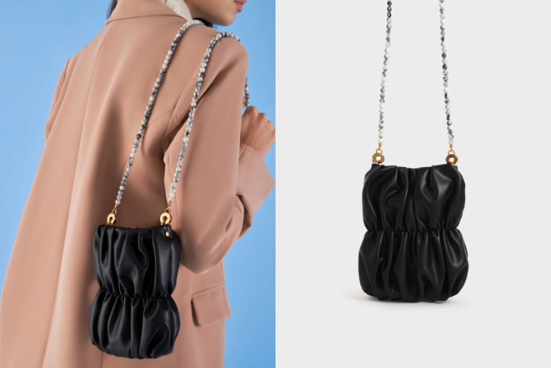 ▲CHARLES & KEITH 抓皺斜背包,NT.2,090