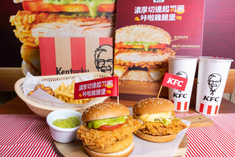 星巴克限時3天「買一送一」，加碼連半個月第二杯半價！6月飲料美食「26大優惠」懶人包