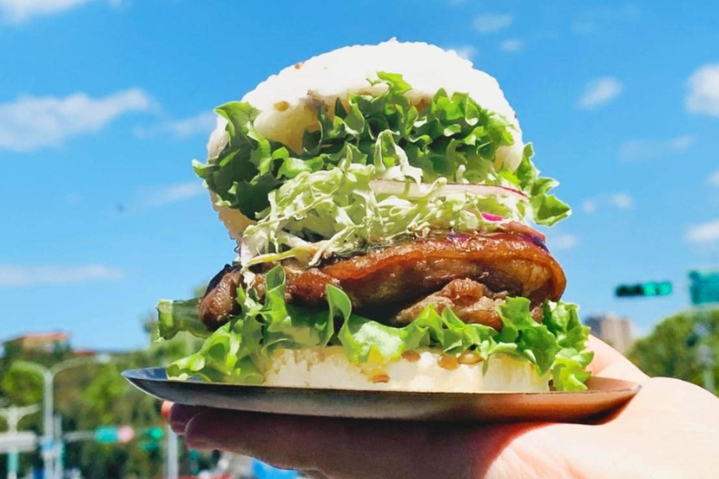 星巴克限時3天「買一送一」，加碼連半個月第二杯半價！6月飲料美食「26大優惠」懶人包
