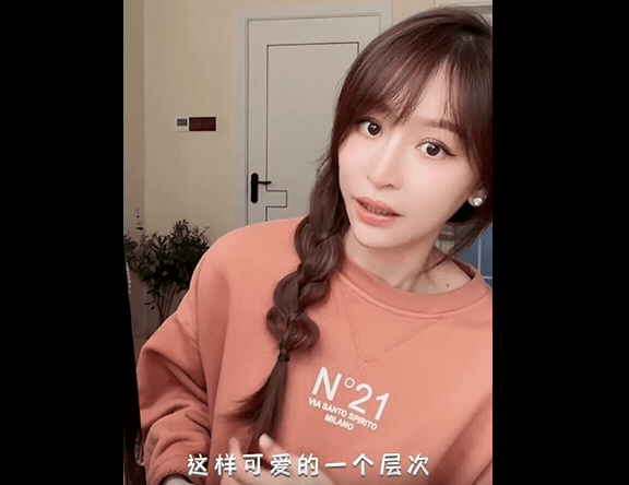 奔40仍是最甜馬尾女孩!王心凌側馬尾、高馬尾簡單教學示範,減齡10歲先學起來