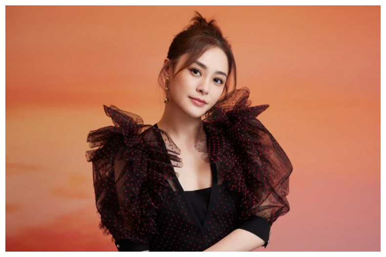 FotoJet (6) - FotoJet (6).jpg ▲用真絲材質的枕頭套