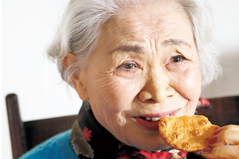 日本90歲不動產CEO嬤：堅持化妝打扮漂亮，讓我每一天都活得很快樂
