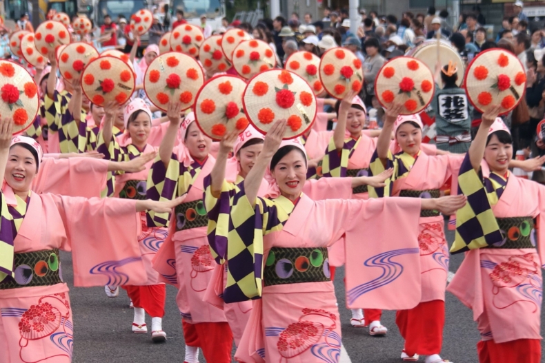 穿梭復古日本！宜蘭綠舞「大正浪漫服飾」體驗，新萌寵黑鼻羊一泊二食專案超省