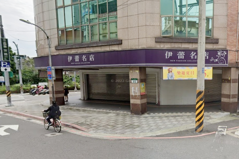 沒人逛還是開不停！網問「巧玲瓏、伊蕾名店都誰在買？」，內行解答：XX一去都上萬