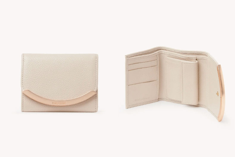 ▲Chloe’lizzie trifold wallet，NT.8,500
