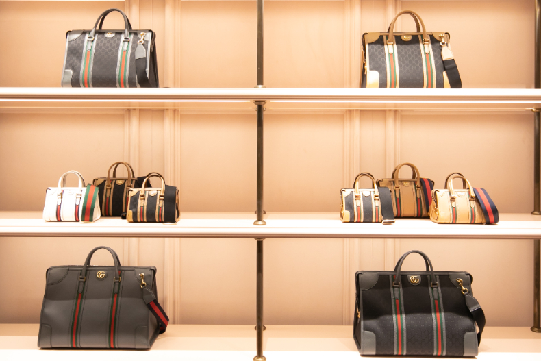 EXQUISITE GUCCI店中店限時登場！全新雙G肩背提包開箱，6種顏色＋大容量還超百搭