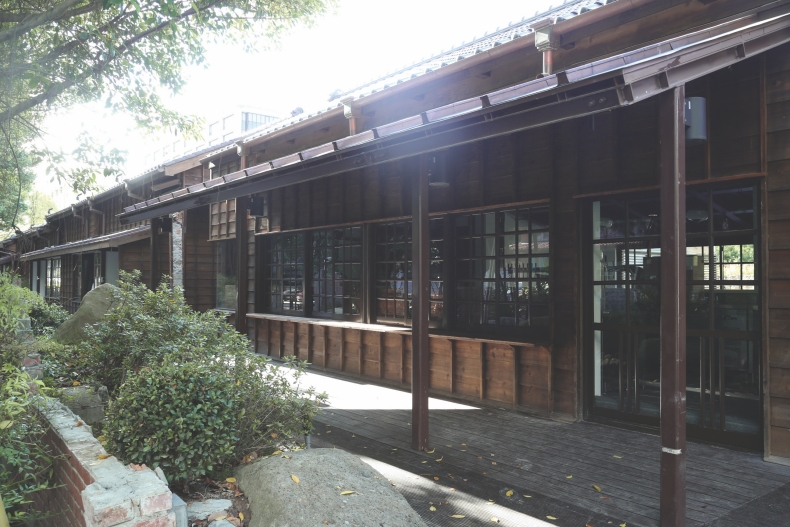 台北「榕錦時光生活園區」吃喝攻略：九州鬆餅瓦芙、日式彩糰便當，臺虎居餃屋夜聚首選
