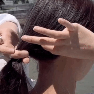 韓國女星都愛的隨興低馬尾！不用髮夾和髮圈，只要4步驟就能快速完成