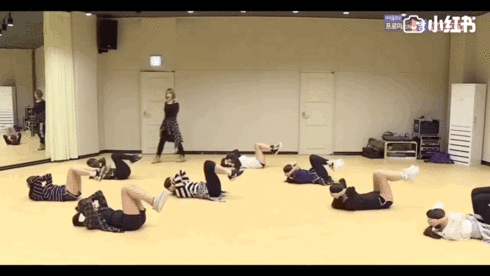 4 - 4.gif 肚子真的會瘦!韓國女團出道前必練「虐腹減脂瘦身操」,網友實測4天瘦1公斤