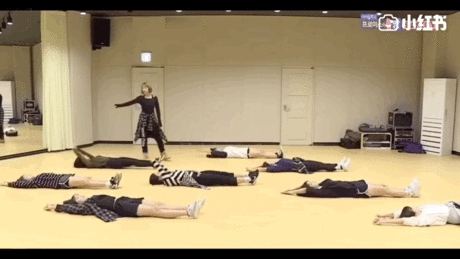 6 - 6.gif 肚子真的會瘦!韓國女團出道前必練「虐腹減脂瘦身操」,網友實測4天瘦1公斤
