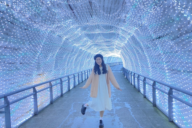 「2022新北歡樂耶誕城」7大打卡攻略：絕美光廊、米奇雪白森林可愛必拍