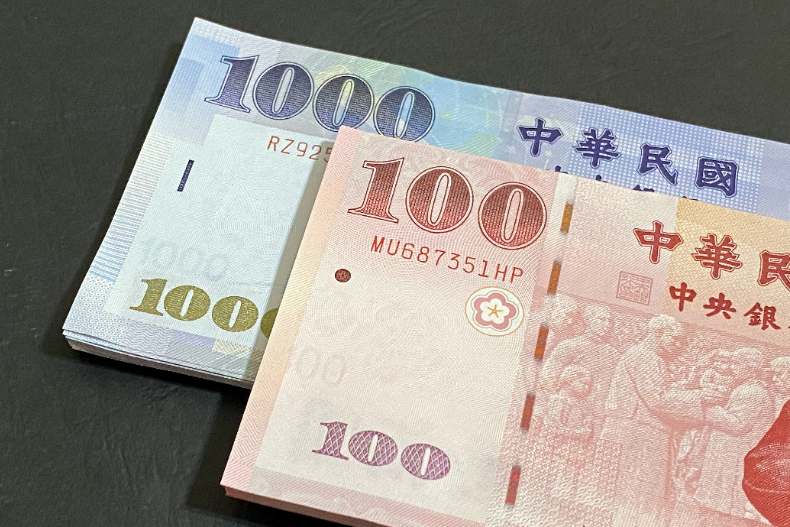 「10萬元勞保紓困貸款」今起開跑！秒懂如何申請、資格限制、還款方式12大QA懶人包