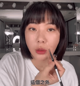 不靠醫美偷偷變年輕!彩妝師游絲棋授「法令紋消失術」!要遮的不是只有一條線