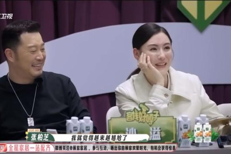 張柏芝42歲生3胎同框「同齡校草」狀態太逼人,網讚:歲月封印不了的顏值