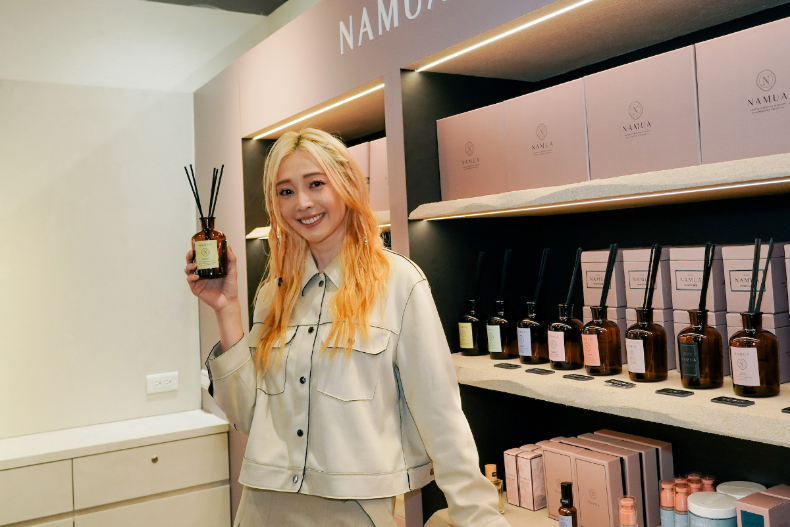 NAMUA首家香氛旗艦館落座西門誠品！王心恬攜FEniX夏浦洋、陳峻廷分享香氛療癒儀式