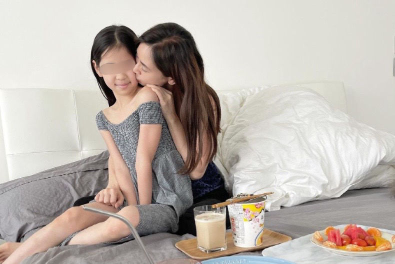 專訪／不只是名媛、女強人，李晶晶更是女兒的閨蜜：讓孩子有自信、有安全感的長大