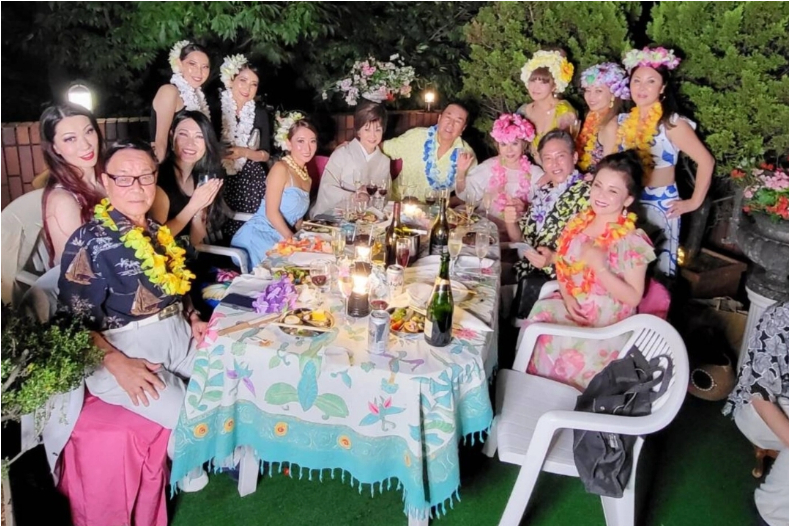 前印度總統夫人豪宅大公開！82歲黛薇夫人：活到108歲前都要在屋頂開趴｜頂級之夜