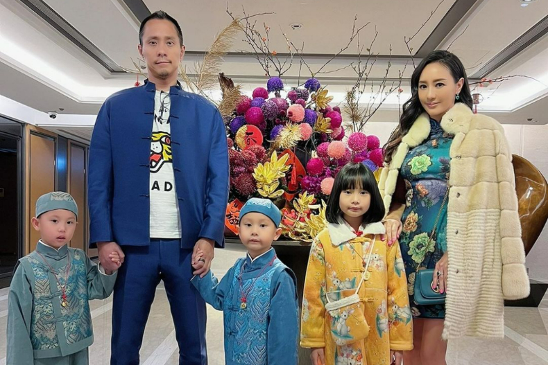專訪／關穎喊「當媽媽好累！」育兒是齣甜虐劇：他們吵著跟我約會又好幸福