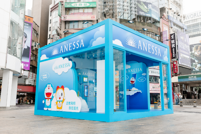 史上最萌防曬！安耐曬x哆啦A夢限定快閃店降落西門町！激可愛聯名托特包免費送