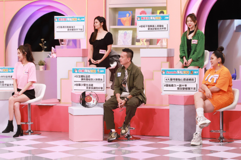 ▲女大來賓（由左至右）：何妤玟、安苡愛、小鐘、陳天仁、Amanda