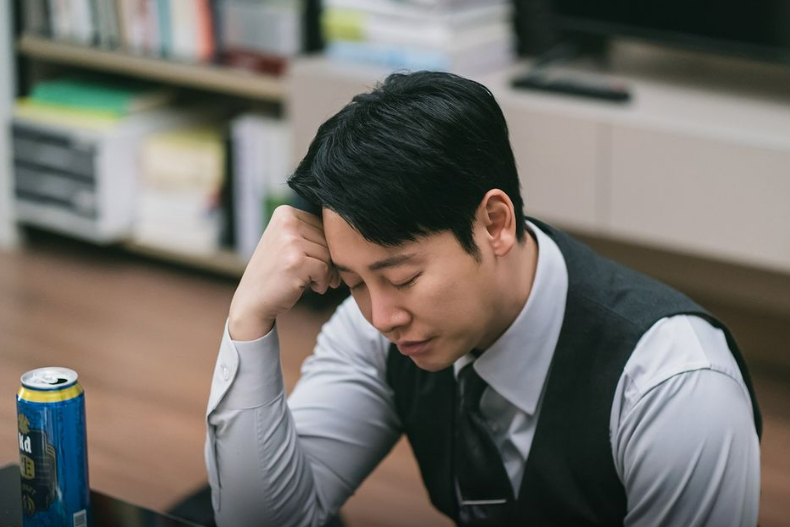 不想扮黑臉！就算「不愛了也不願主動提分手」3星座男，「這星座」太害怕面對改變