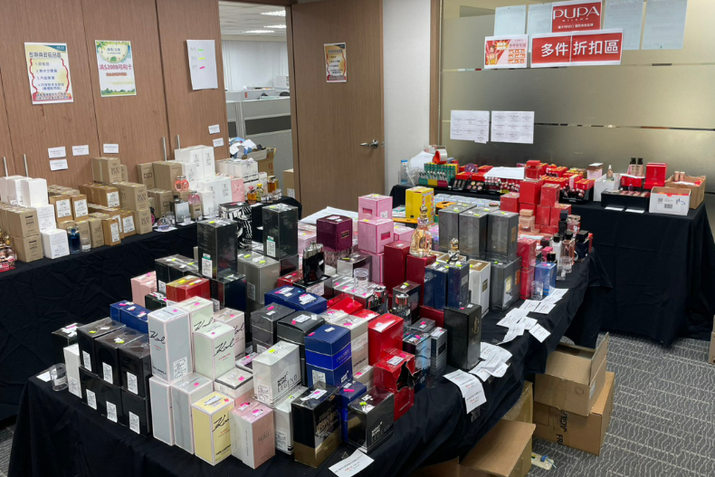 只有3天！COACH包200元、ANNA SUI香水禮盒只要250！快衝鋒恩法意特賣會