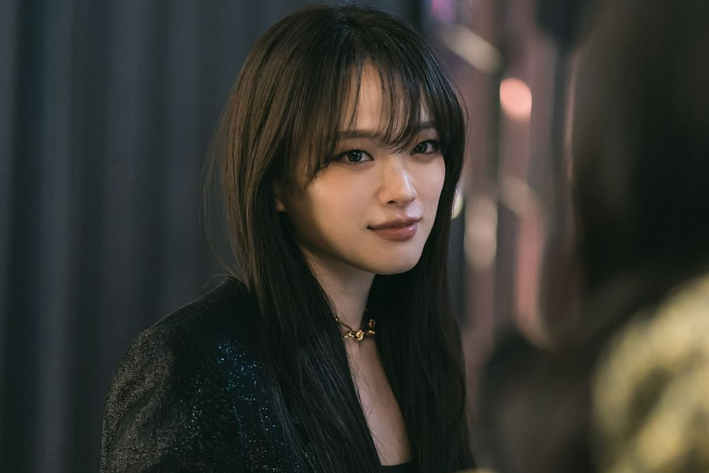 「在人海中相遇，終究要還給人海」！最容易錯失「對的人」的3生肖女：太倔強導致分手