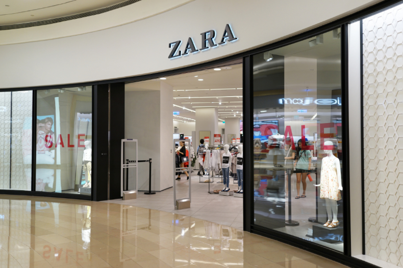 ZARA前店員爆料！ZARA「折扣優惠」降價時間＋划算買法：這時候下單，衣服2折