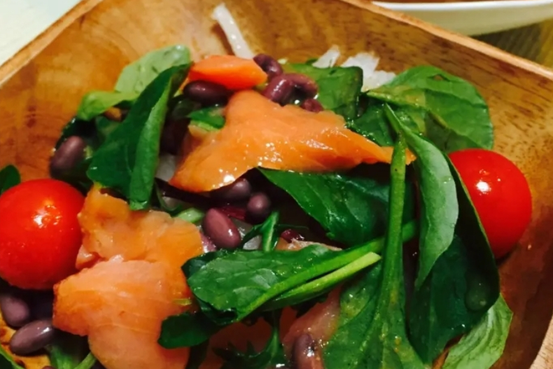 小肥肚消失了！驚人的「紅豆」瘦身沙拉食譜，營養、消暑又超通便