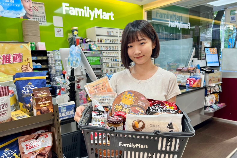 6大量販超商「防颱特惠」懶人包：米飯、拉麵買一送一，生鮮蔬果、泡麵零食下殺