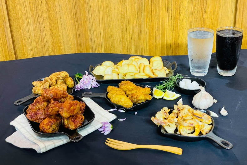 台灣第一家「橋村炸雞」開幕了，連續5天「買一送一」！台灣限定點心、完整菜單一次看