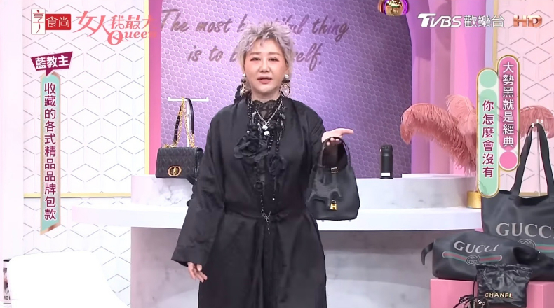 藍心湄「黑色精品包」美到哭！愛馬仕低調款超吸睛，稀有款小飛馬讓人超羨慕